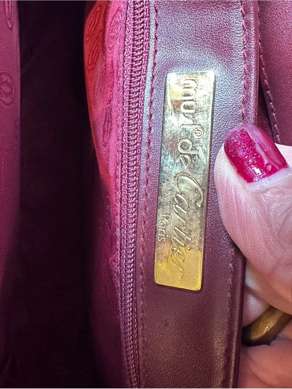 Cartier exterior material